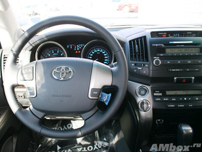 Обзор Toyota Land Cruiser 200